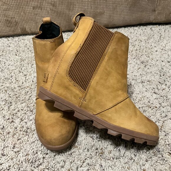 Sorel Tan Leather Ankle Boots With Elastic Side Panels - Size 9- Durable Slip-Re - Picture 3 of 16